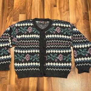 Paris sports‎ club world wide sweater size large cottage core floral